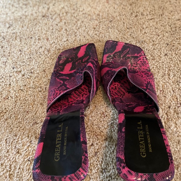 Pink Heels!! - Picture 2 of 3